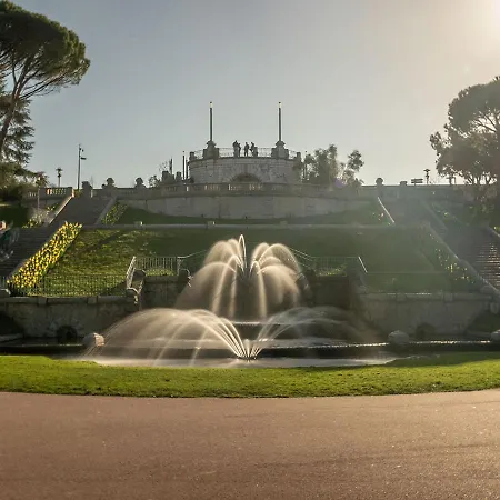 Hyper Centre De - N23 *